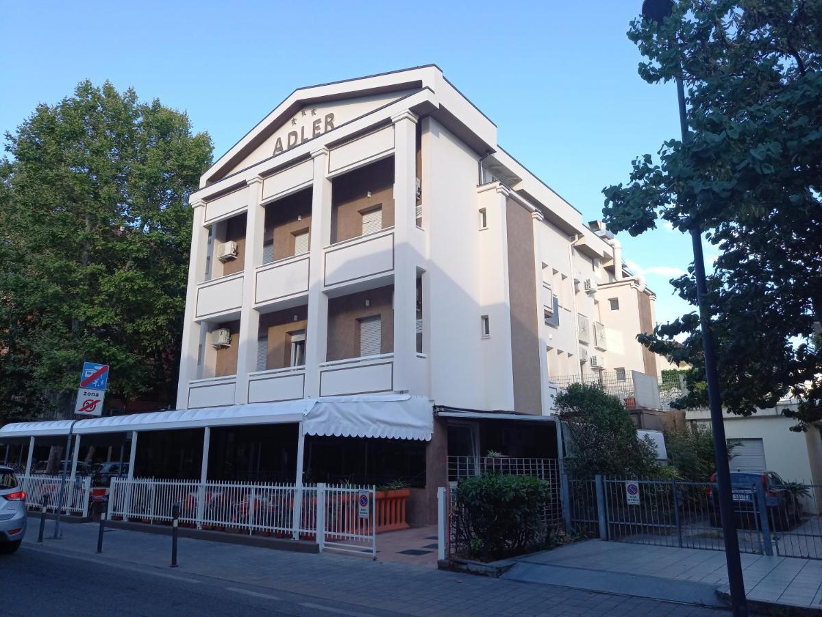 Hotel Adler Rimini Exterior foto