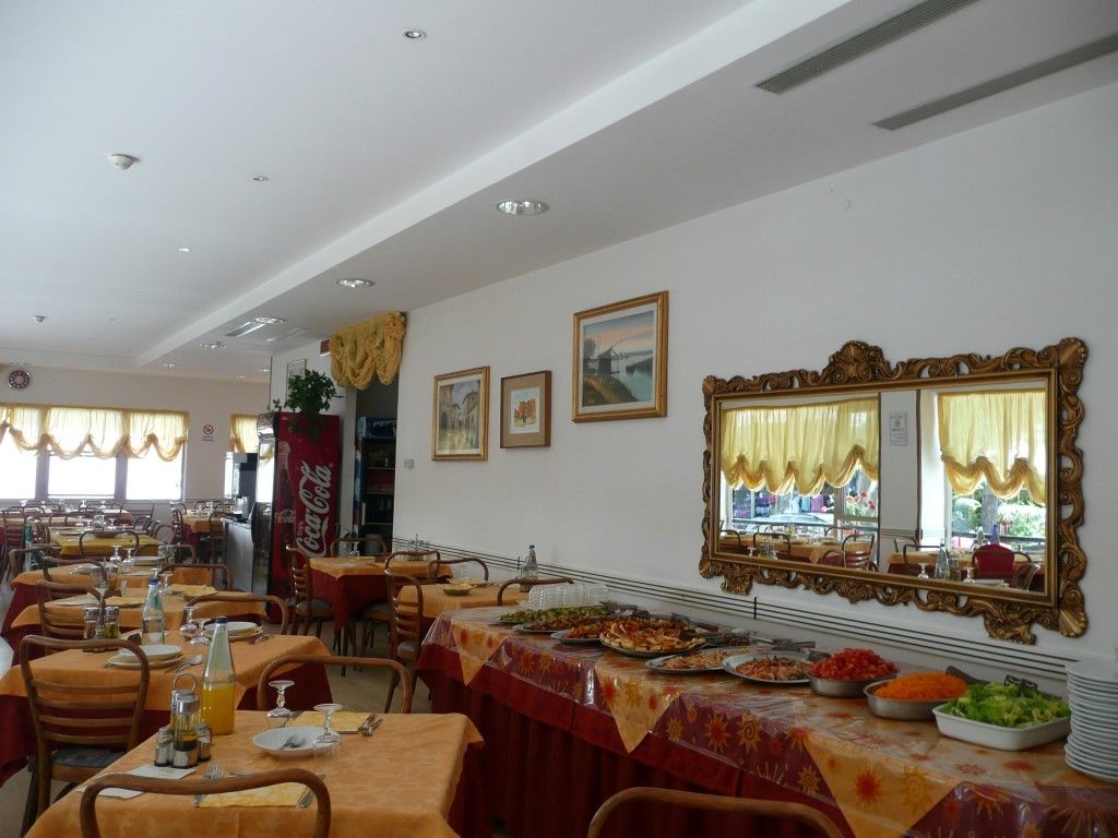 Hotel Adler Rimini Exterior foto